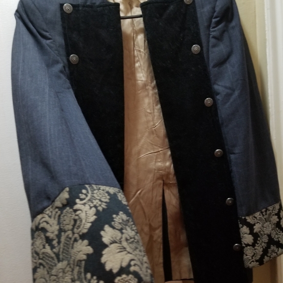 🎈SALE🎈Neil & David blazer - Picture 2 of 8